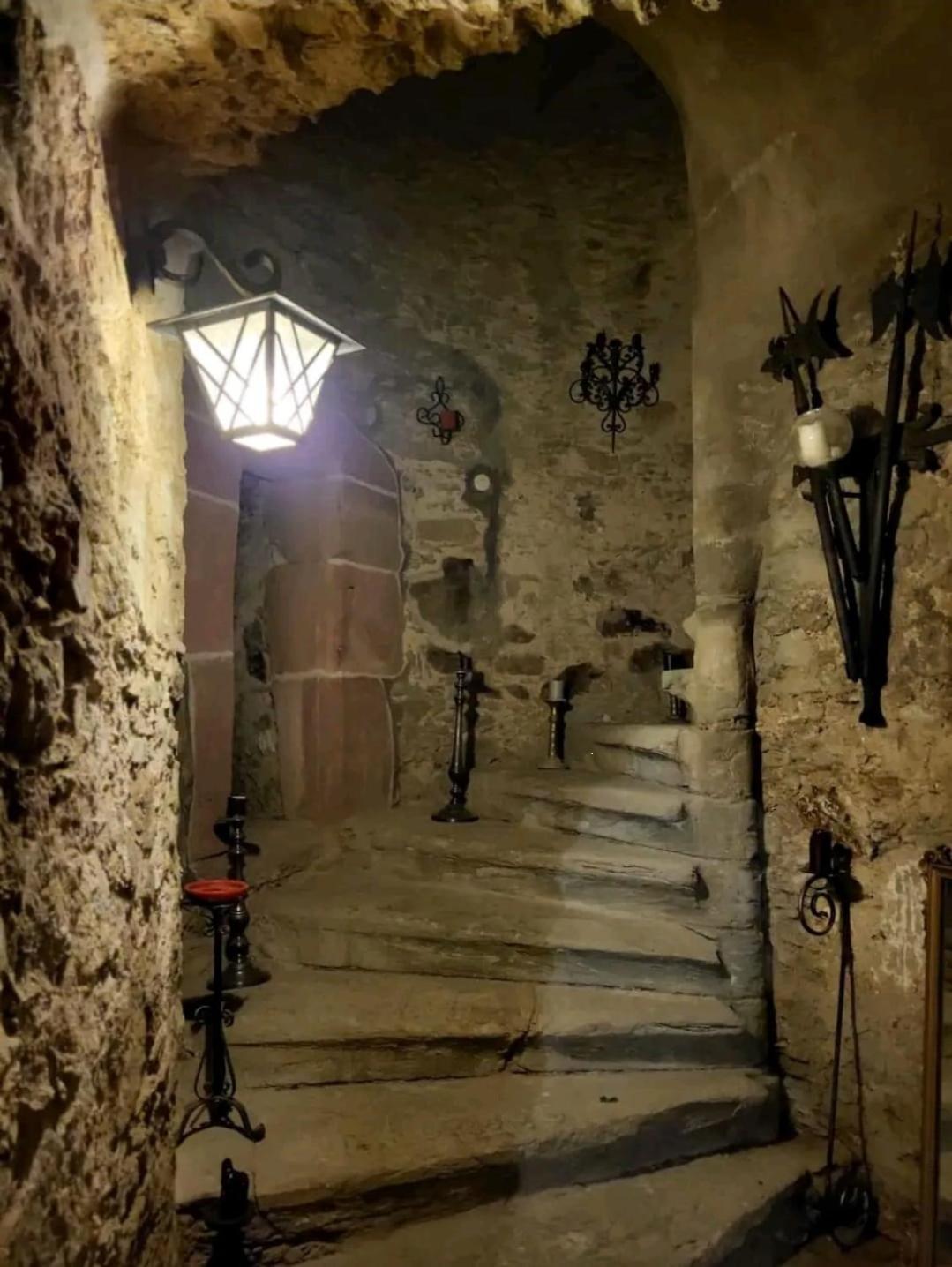 Burg Hermannstein - Kings Room Wetzlar Buitenkant foto